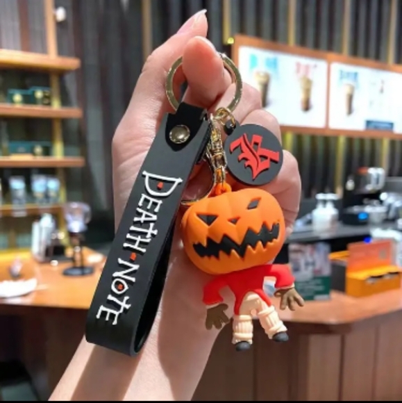 SCARecrow pumpkin nightmare before Christmas Keychain - Picture 1 of 5